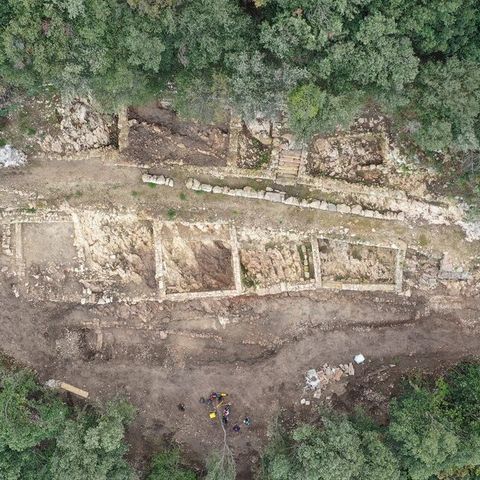 Il prof. Emanuele Vaccaro ci racconta gli scavi archeologici di Doss Penede (TN)