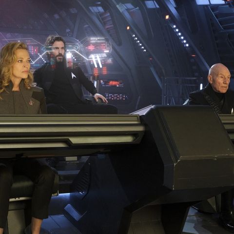 182: DISCOVERY S4E Finale ”Coming Home” and PICARD S2E3 “Assimilation”