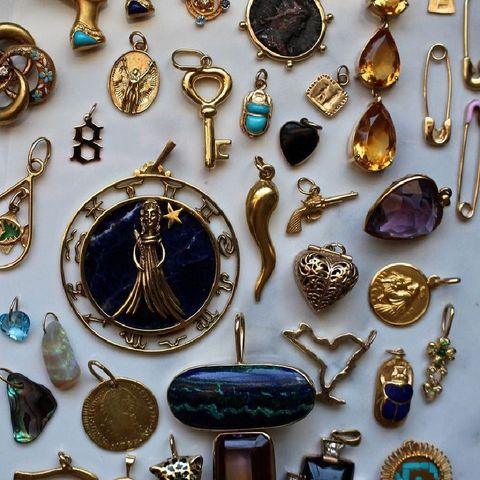 Amuletos y talismanes.