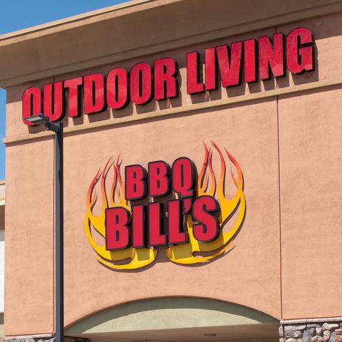 BBQ Bills - Tips to Creating an Outdoor Kitchen  Open Air Cooking and Dining Area
