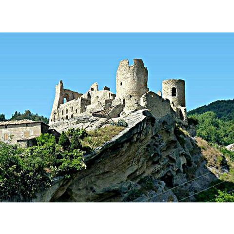 Castello di Petramala di Cleto (Calabria)