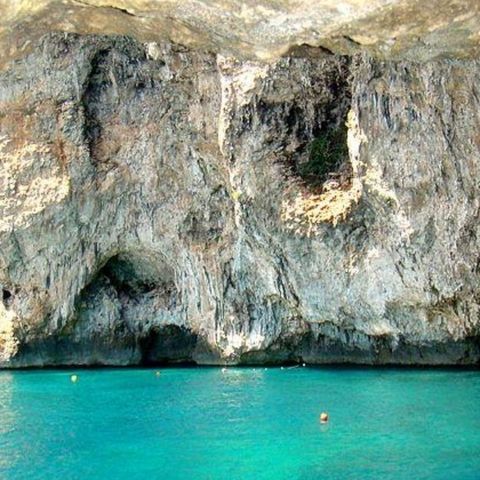 Una meraviglia tutta Salentina la Grotta Zinzulusa