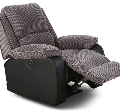 Find the Comfortable & Best Recliners - Cuddly Home Advisors