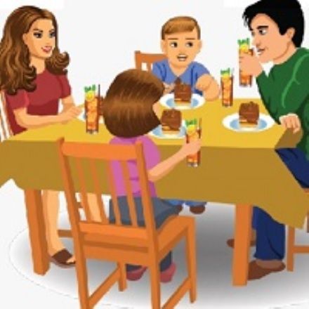 La famiglia riunita a tavola