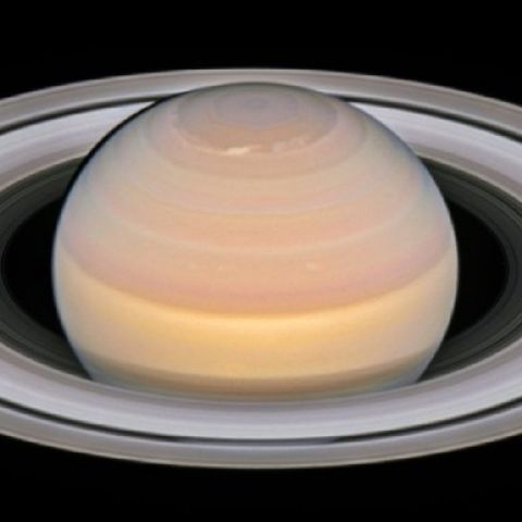 Saturno ha ripreso il moto diretto