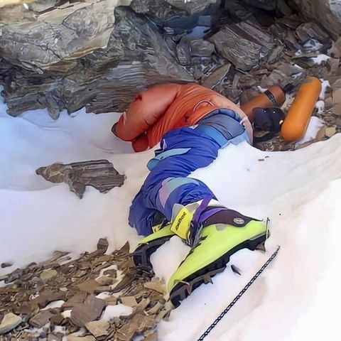 393:  Mount Everest