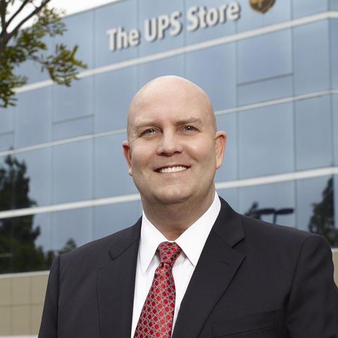 Tim Davis CEO of UPS Store is interviewed by David Cogan of Eliances Heroes