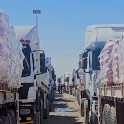 Israele ha sospeso l’ingresso di aiuti umanitari nella Striscia di Gaza