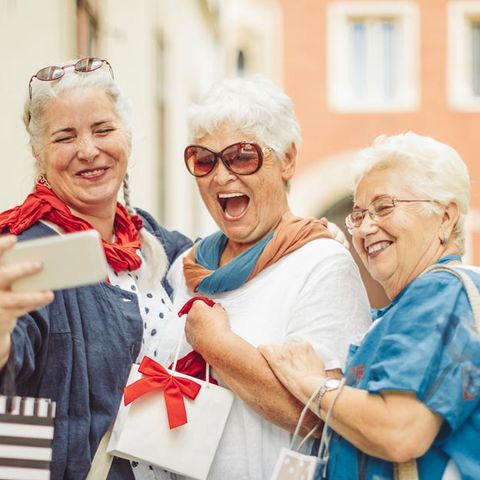 Benefits of Traveling for Seniors - Elderly Vacations