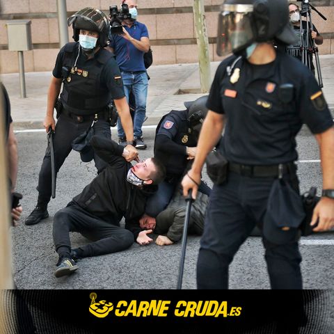 Carne Cruda - Violencia policial: De Linares a las manifestaciones (#820)