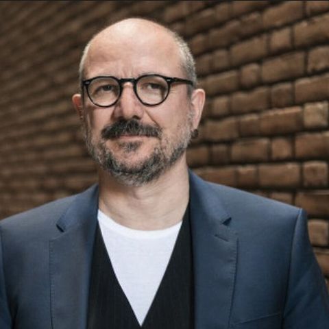 ZORRO | Intervista a Antonio Latella