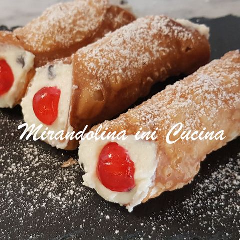 Cannoli