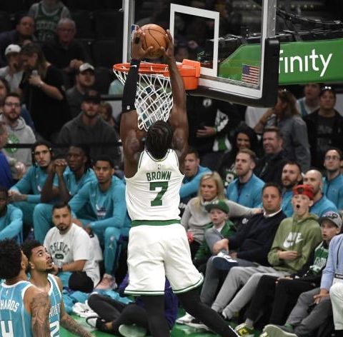 Episode 207 - Celtics sting the Hornets