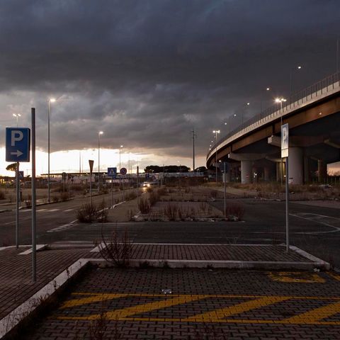 #588 Accoglienza, allagamenti, taxi e altre storie di Roma