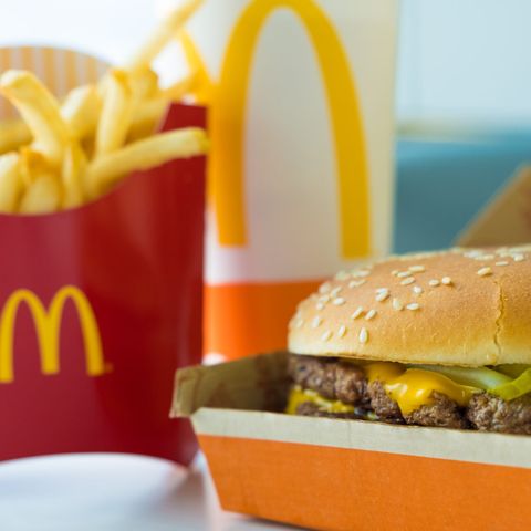 USA: contaminanti nei panini McDonald’s hanno provocato almeno un morto e 49 infezioni