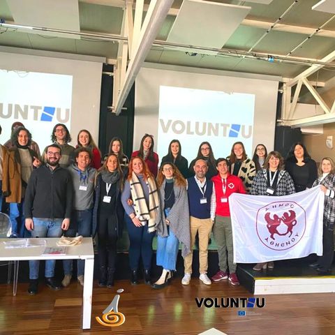 VOLUNTEU Volunteering citizens as response to social COVID 19 crisis - Molfetta