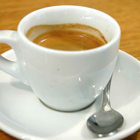 Caffè, la tazzina al risveglio 'salvacuore', riduce rischio morte