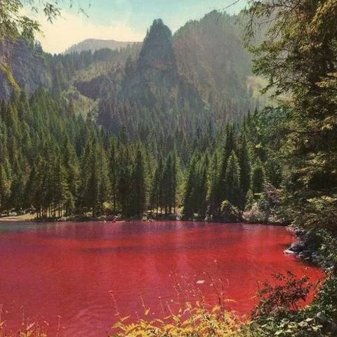 Tresenga e la leggenda del lago rosso