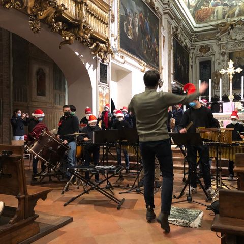 06 - Gli auguri di Natale nel concerto dei bambini in Sant'Antonino