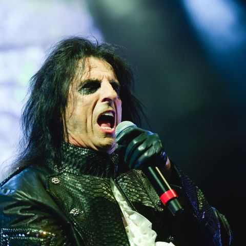**Pandemic Podcast IX** Alice Cooper on Golf and His Soviet Spy Car