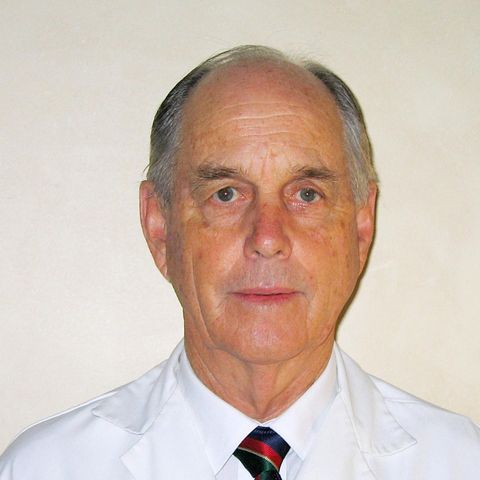 'n Lewe in Medisyne: Dr Steyn Van Riet