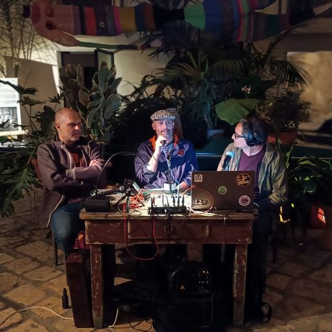 Fido Guido si racconta ai microfoni di RadioVera con Antonio Brunetti