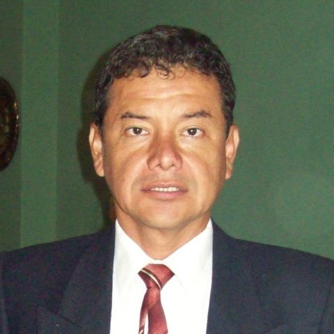 QUIMICO FARMACEUTICO HUMBERTO RODRIGUEZ CERNA GANA QUERELLA A GERENTES DE LA CAJA SULLANA
