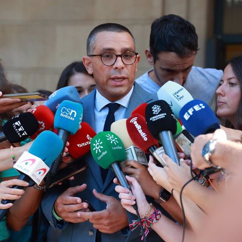 "El ayuntamiento no puede colocar una instalación que genera dudas sin dar respuestas"
