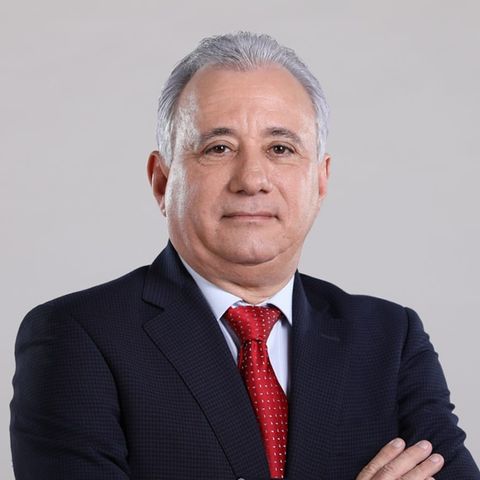 ANTONIO TAVERAS Busca Repetir En El Senado de la República
