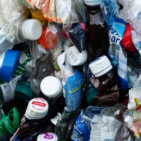 Nigeria government bans single-use plastics in ministries, other offices