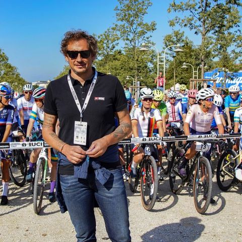 Pozzato è convinto: «Il ciclismo va svecchiato e bisogna dare fiducia ai giovani per farlo»