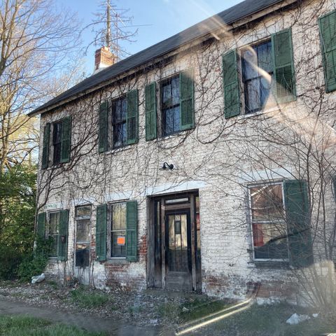 2023-05-23 Joe Sharp now working on High Street Historic Tavern