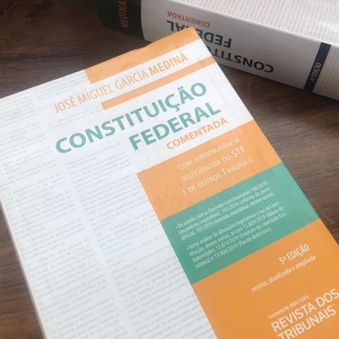 A função contramajoritária da jurisdição constitucional no Estado Democrático de Direito - Aniversário da Constituição - Uma homenagem a Cel