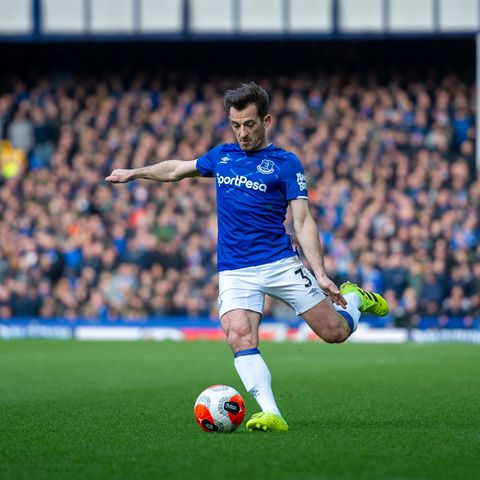 Royal Blue: Leighton Baines offered Everton extension & Mina adds to Blues injury woes