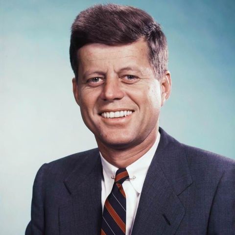 Biografia_J_F_Kennedy