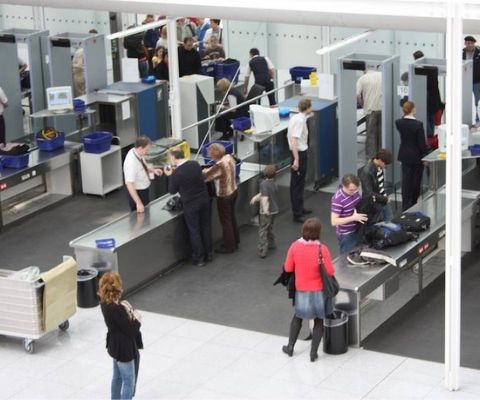 What Are The Smart Ways To Manage The Common Airport Security Challenges_