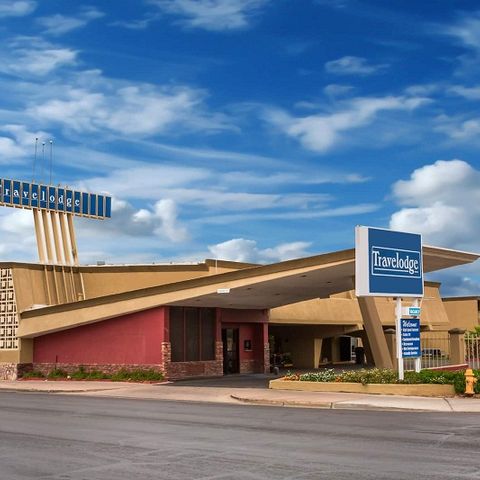 Travelodge Downtown Is an Excellent Option among Hotels near Downtown Phoenix