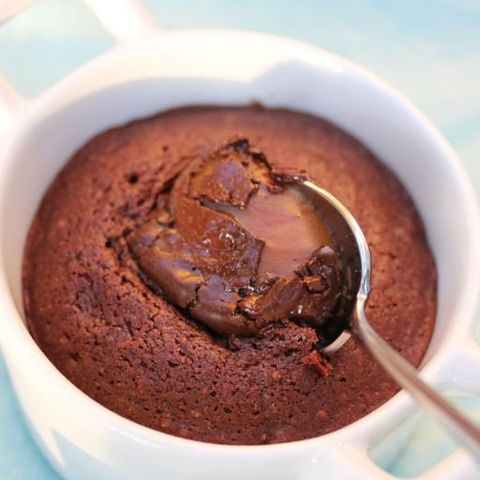 Brownie en una taza, en sólo dos minutos (Por Daniela Tamayo)