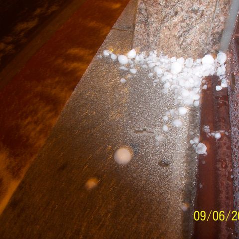 The night of the hailstorm, 2.30 -2.55