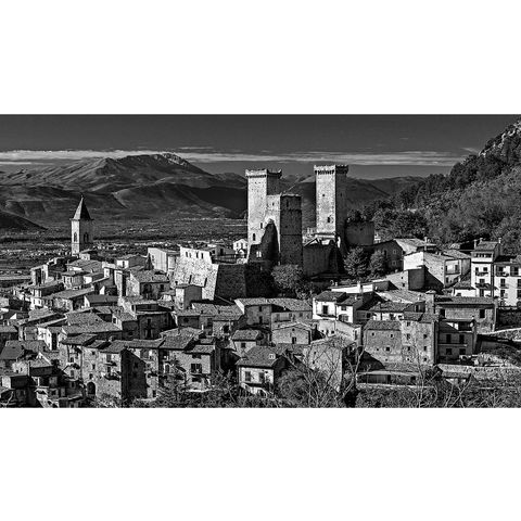 Pacentro, ritorno al medioevo (Abruzzo - Borghi più Belli d’Italia)