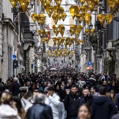 Arriva il 'Bonus Natale'. Ecco come richiederlo