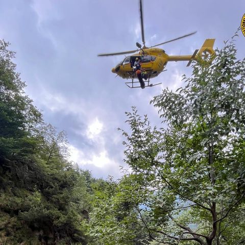 Perde l’equilibrio e precipita per trenta metri, grave escursionista diretto al Passo della Scagina