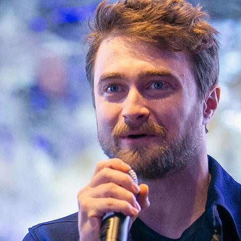 Daniel Radcliffe Sick Of Tom Brady, Rooting For Rams In Super Bowl