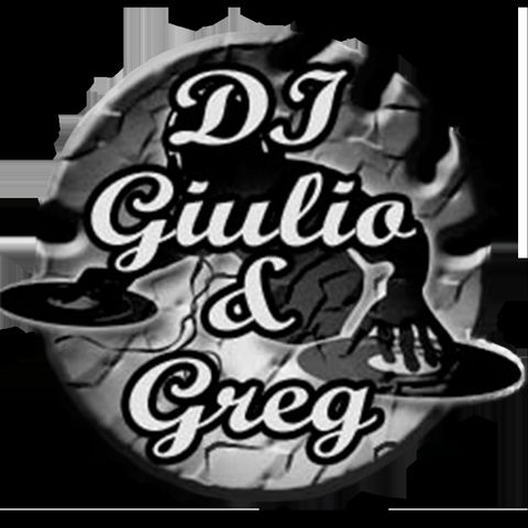 in radio con DJ_GREG_DJ_GIULIO (carriera musicale gemitaiz)
