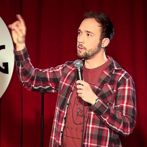 Evan Desmarais on Comedy, Handling Hecklers and making his own Nachos! EP029