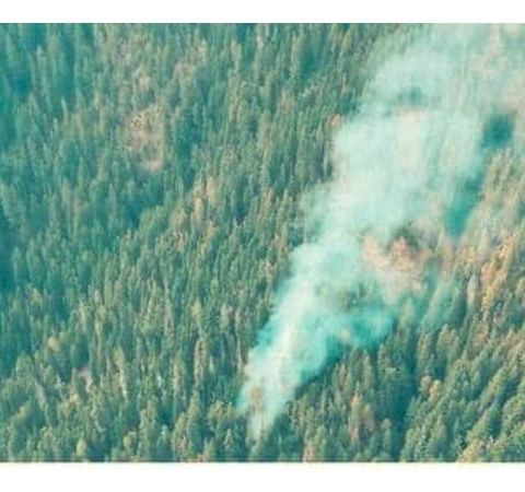 Cedar Creek fire, clouds and fog