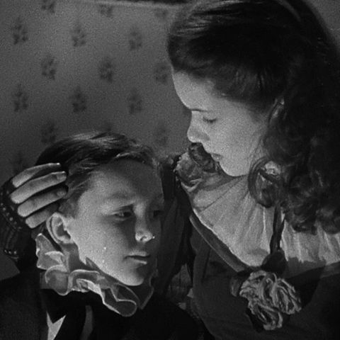 'Al morir la noche', la película de 1945 que es más atrevida que las actuales