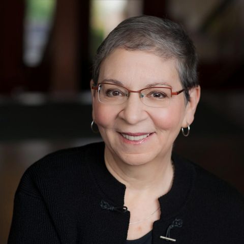 10 Minutes with George and Lizzie author Nancy Pearl