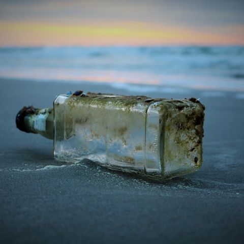 Message in a bottle - Magari