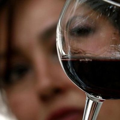 Si parla di Brunello e Prosecco con i produttori mondiali..... sapete che la Regina Elisabetta II nella sua cantina ha i vini italiani?